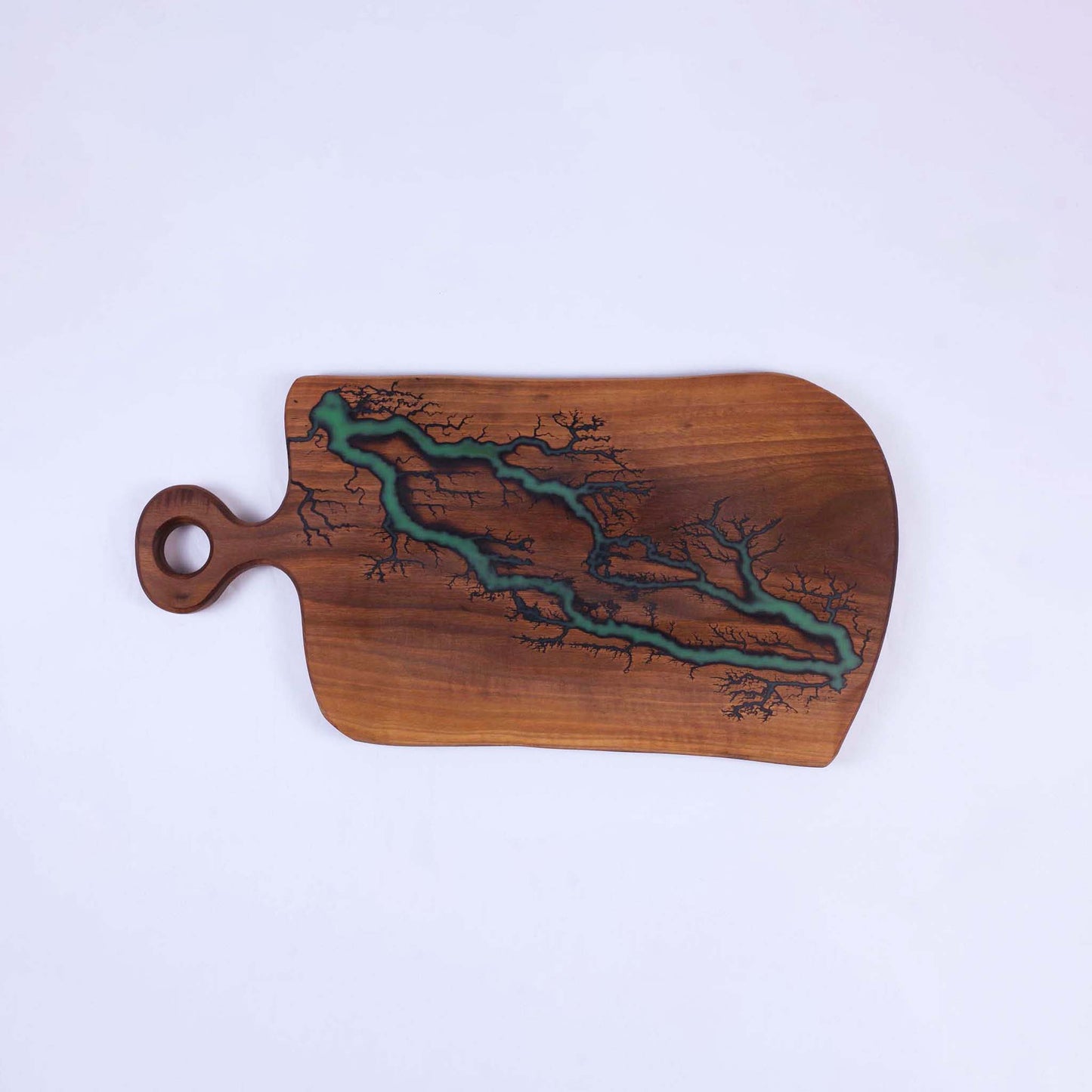 "Ботев" №0194 — дъска от орех с епоксид