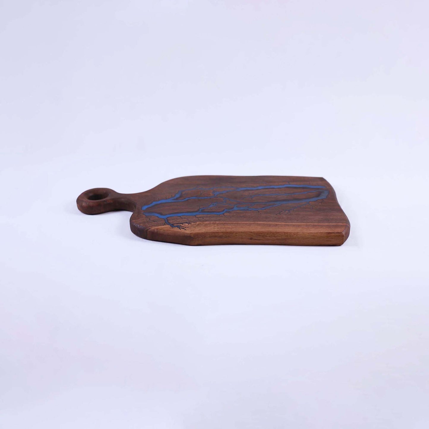 "Руен" №0204 — дъска от орех с епоксид