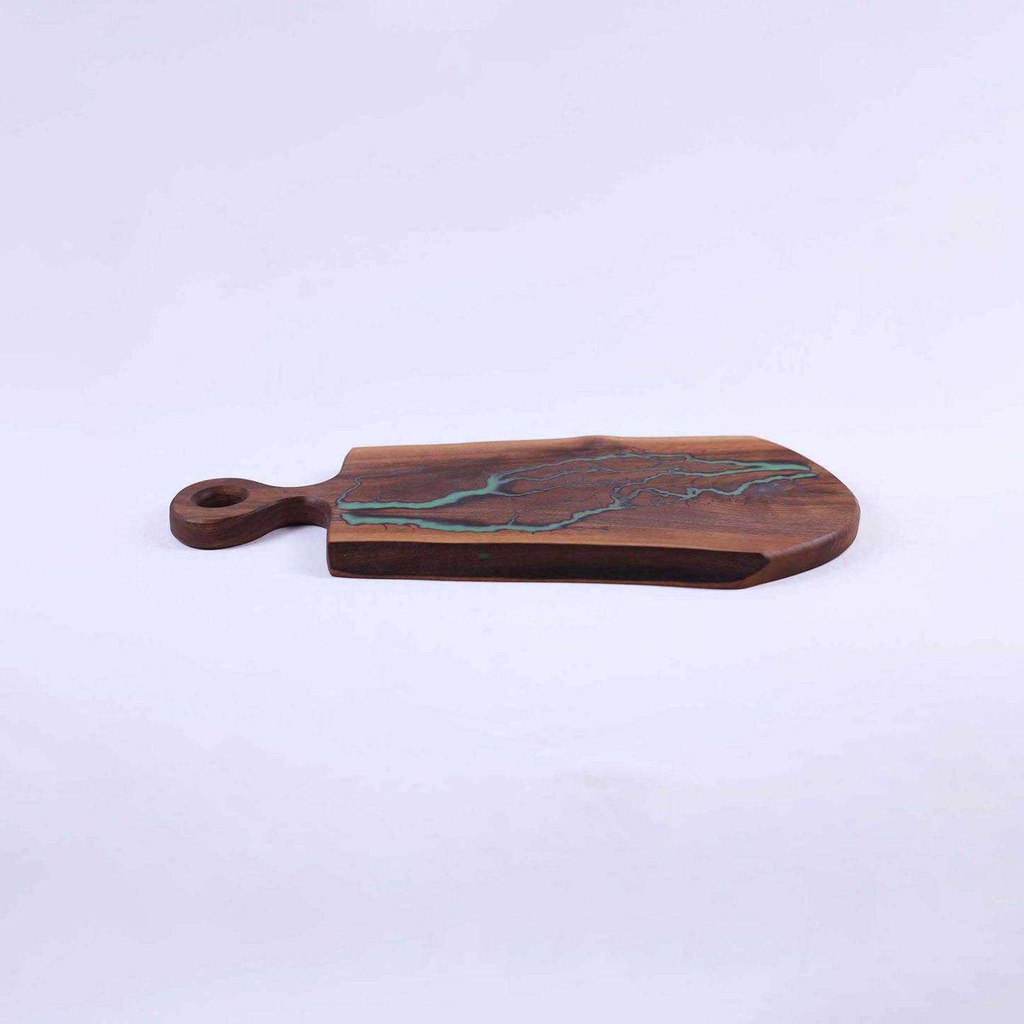 Дъска от орех с епоксид - "Вежен" №212