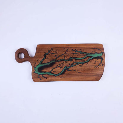 Дъска от орех с епоксид - "Бузлуджа" №0215