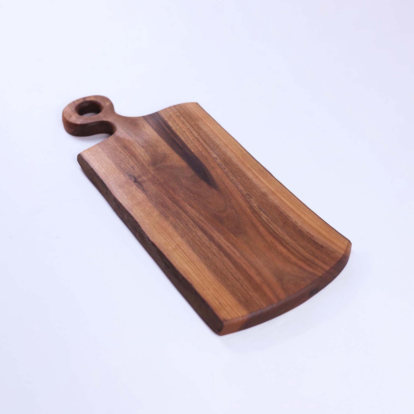 Дъска от орех с епоксид - "Бузлуджа" №0215